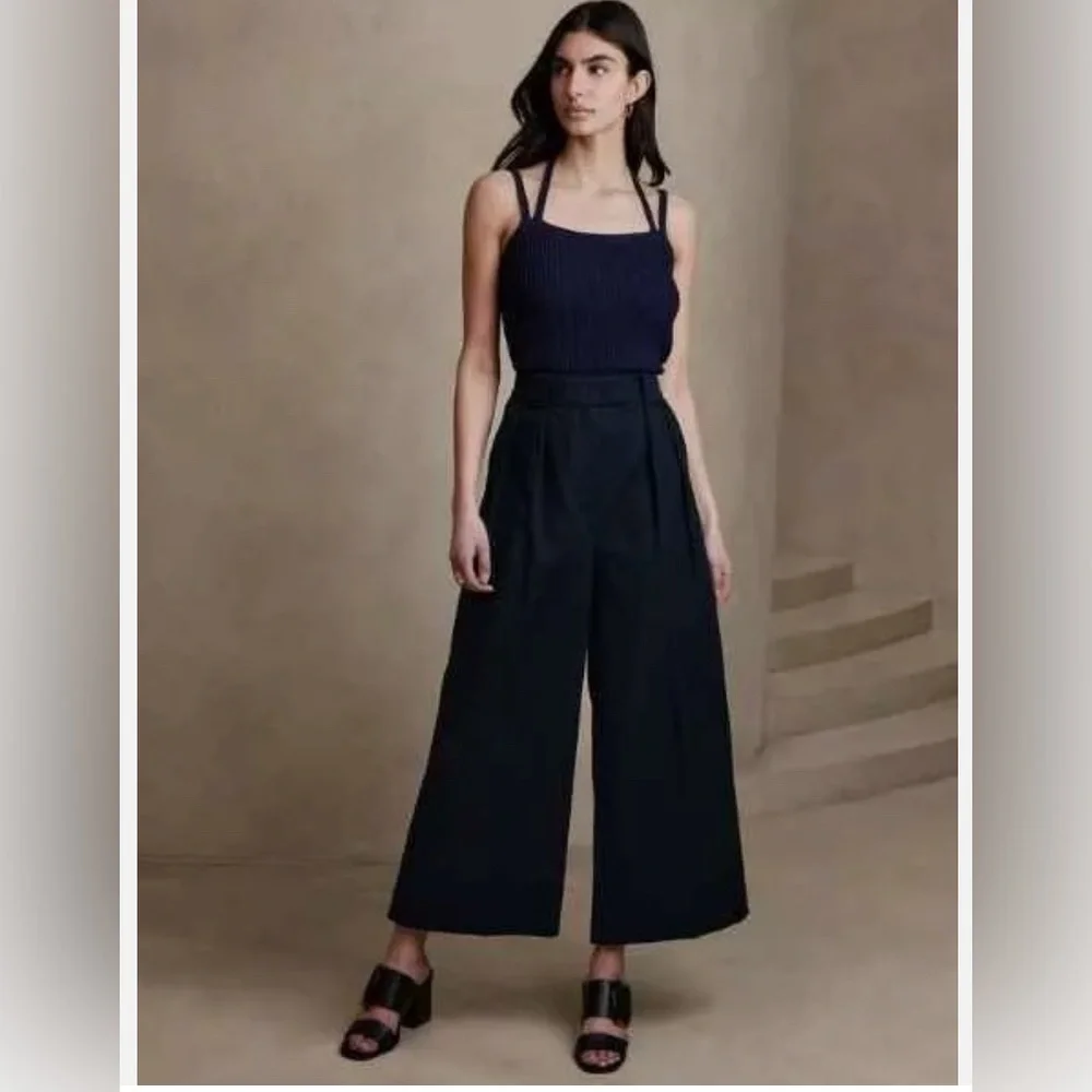 Banana Republic Cruise High-Rise Cropped Pants - Picture 2 of 12